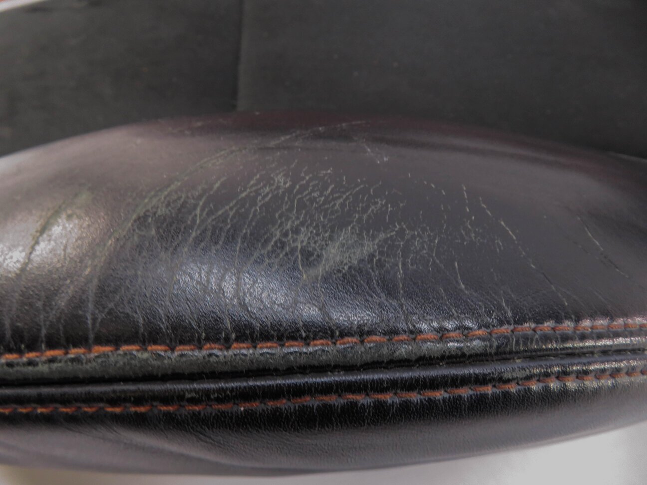 Thumbnail 8: 2009-2016 BMW Z4 (E89) LEFT DRIVER UPPER TOP SPORT SEAT CUSHION (BLACK / ORANGE)
