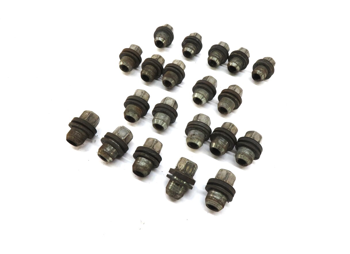 2005-2018 RANGE ROVER / SPORT LR3 LR4 DISCOVERY WHEEL TIRE RIM LUG NUT SET (20)