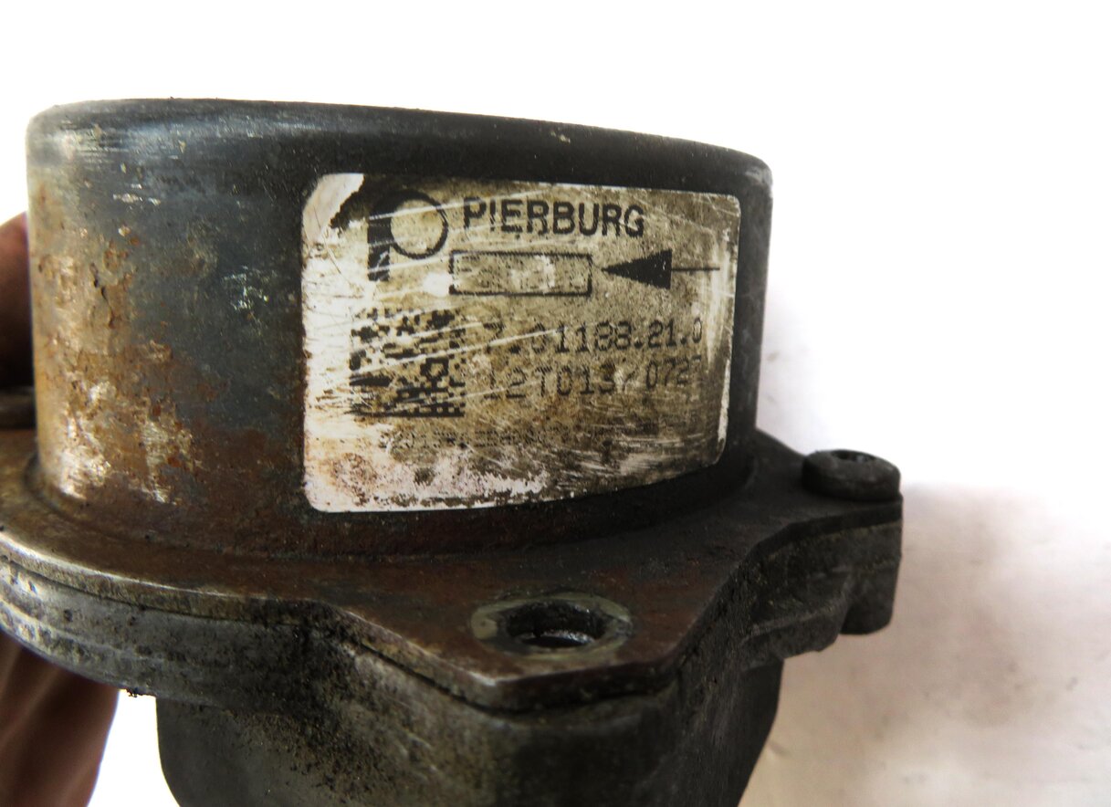 Thumbnail 4: 2010-2019 RANGE ROVER SPORT LR4 JAGUAR XE XF XK - 3.0L / 5.0L BRAKE VACUUM PUMP