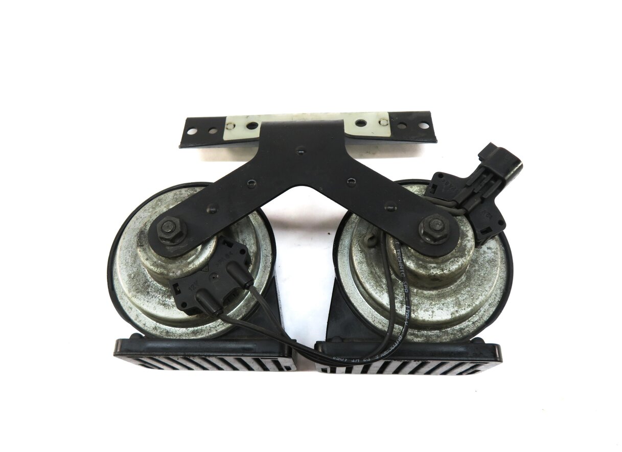 Thumbnail 4: 2010-2016 LR4 RANGE ROVER SPORT (L320) HIGH & LOW TONE SAFETY HORN SET