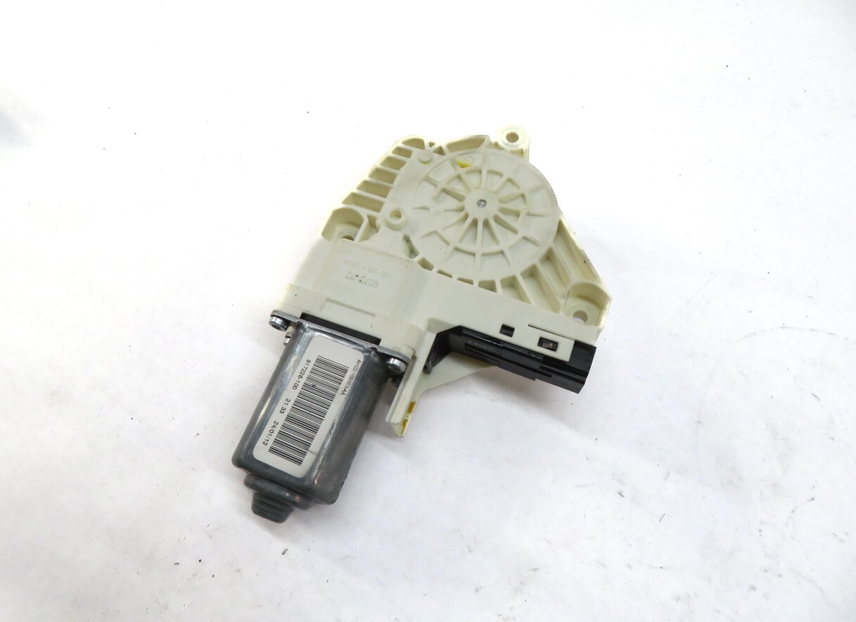 10-16 LAND ROVER LR4 / RANGE ROVER SPORT (L320) LEFT FRONT DRIVER WINDOW MOTOR