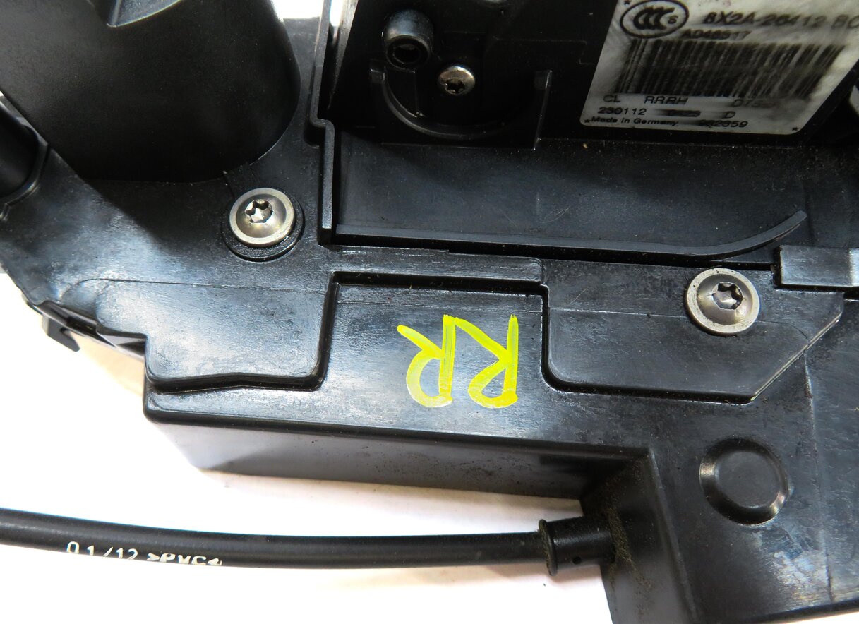 Thumbnail 6: 10-17 LR4 / RANGE ROVER SPORT (L320) RIGHT REAR PASSIVE DOOR LOCK LATCH ACTUATOR