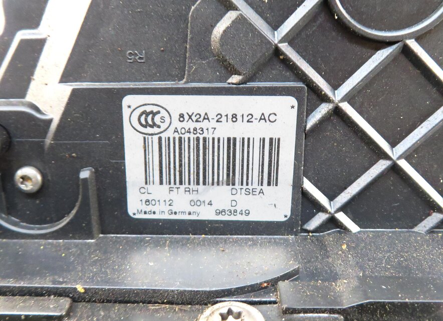 Thumbnail 4: 2010-2019 EVOQUE LR4 / RANGE ROVER SPORT (L320) RIGHT FRONT PASSIVE DOOR LATCH
