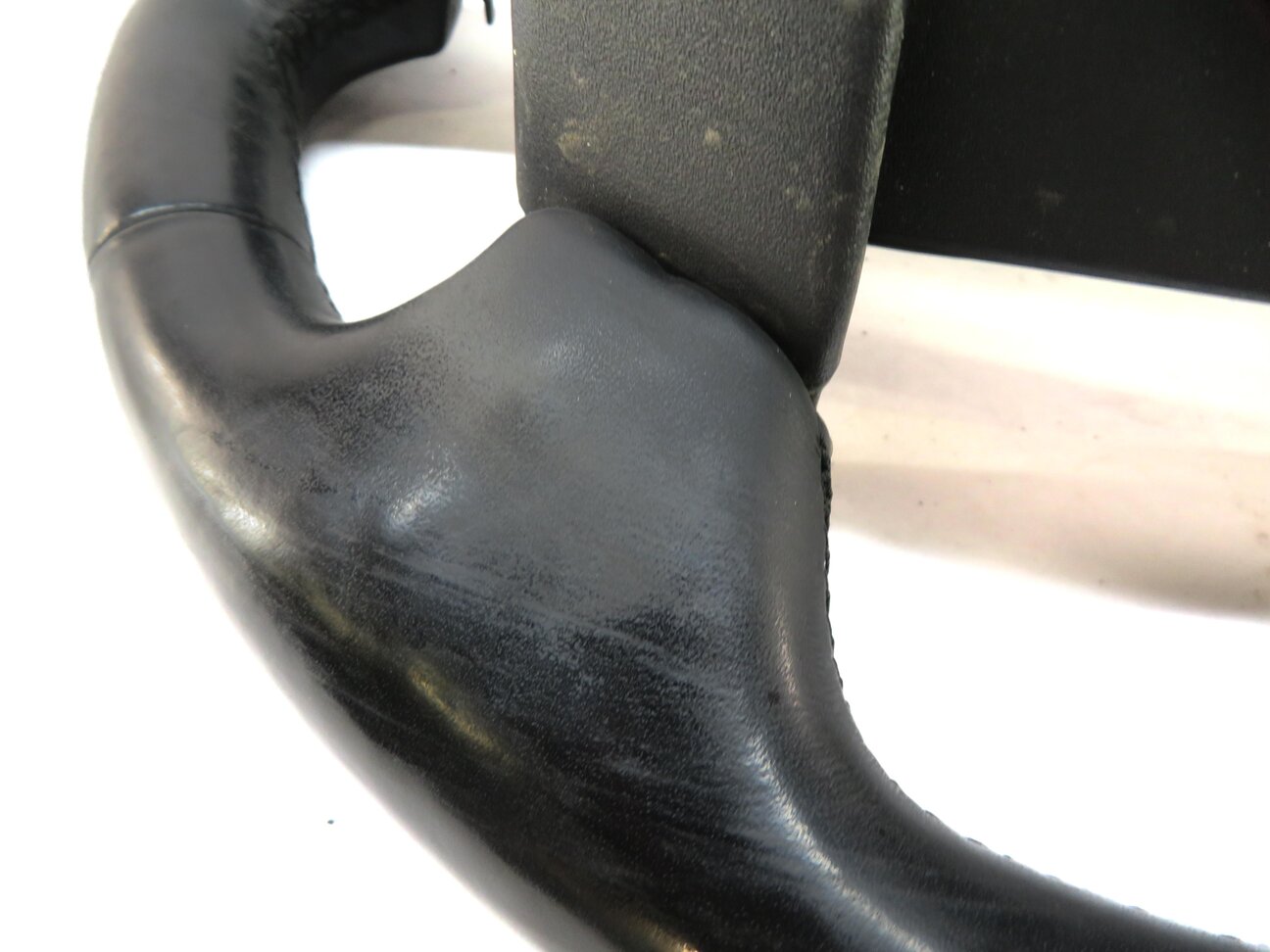 Thumbnail 5: 2012-2013 LAND ROVER LR4 HEATED STEERING WHEEL (BLACK LEATHER)