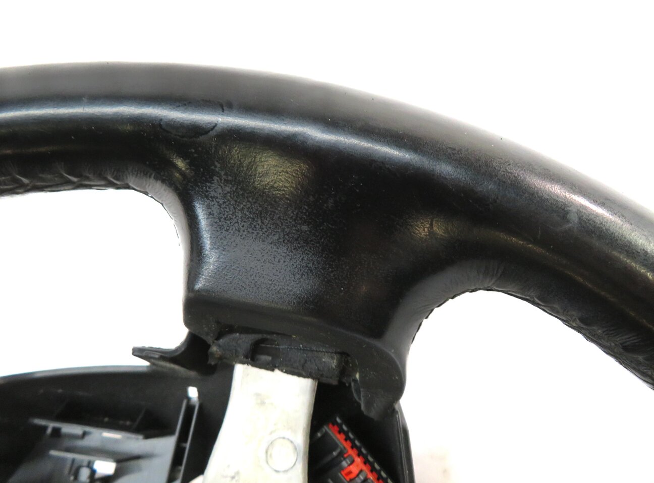 Thumbnail 7: 2012-2013 LAND ROVER LR4 HEATED STEERING WHEEL (BLACK LEATHER)
