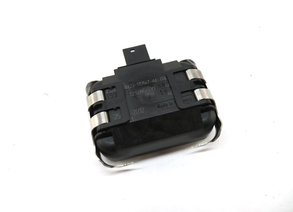 Thumbnail 1: 2010-2016 LR2 LR4 RANGE ROVER SPORT (L320 L322) WINDSHIELD WIPER RAIN SENSOR