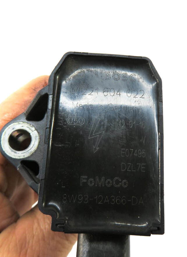 Thumbnail 4: 10-13 LAND ROVER LR4 / RANGE ROVER SPORT (L320 L322) 5.0L V8 IGNITION COIL SET 8