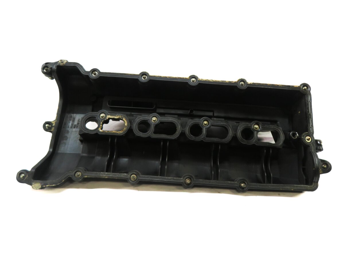 Thumbnail 4: 2010-2018 RANGE ROVER SPORT (L320 L322 L405 L494) 5.0L V8 - RIGHT VALVE COVER