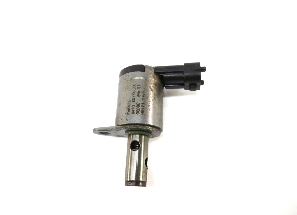 Thumbnail 3: 2012 LAND ROVER LR4 5.0L AJ133 OIL PRESSURE SOLENOID