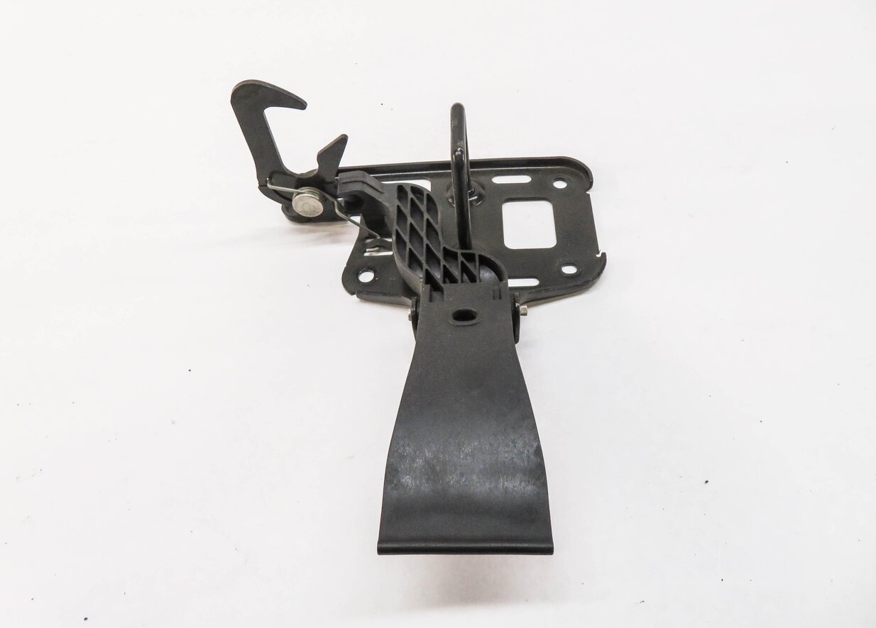 Thumbnail 3: 2013 AUDI A4 (B8 8K) FRONT HOOD SAFETY LATCH RELEASE LEVER