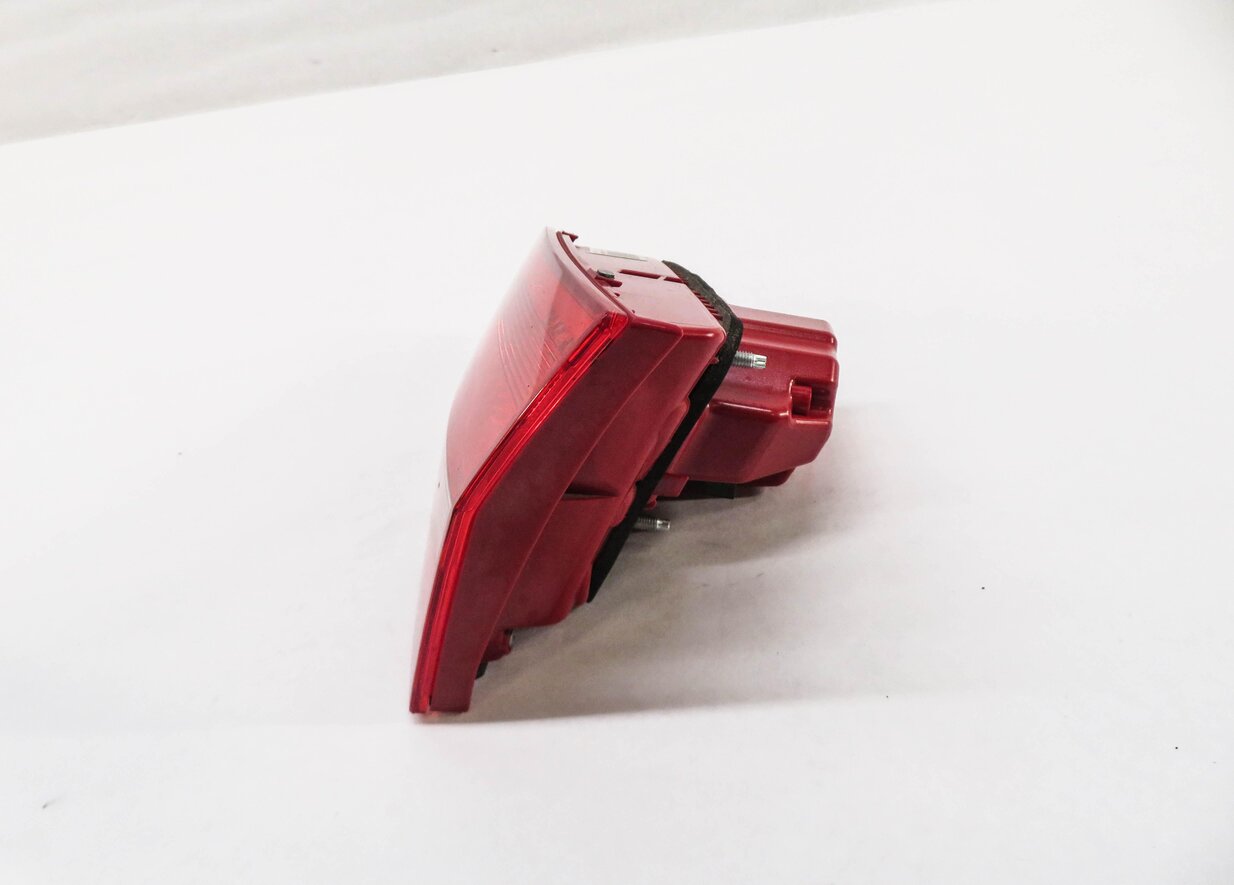 Thumbnail 4: 13-16 AUDI A4 S4 (B8 8K) RIGHT PASSENGER INNER TRUNK LED TAILLIGHT LIGHT LAMP