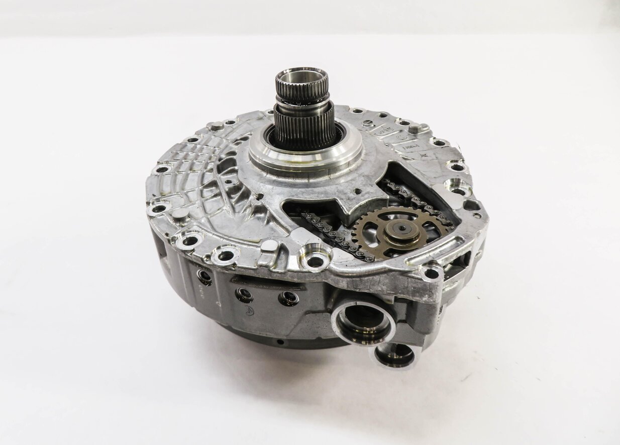 Thumbnail 2: 2013-2017 AUDI A4 A5 (B8 8K 8T) QUATTRO - 2.0L 8spd TRANSMISSION OIL PUMP