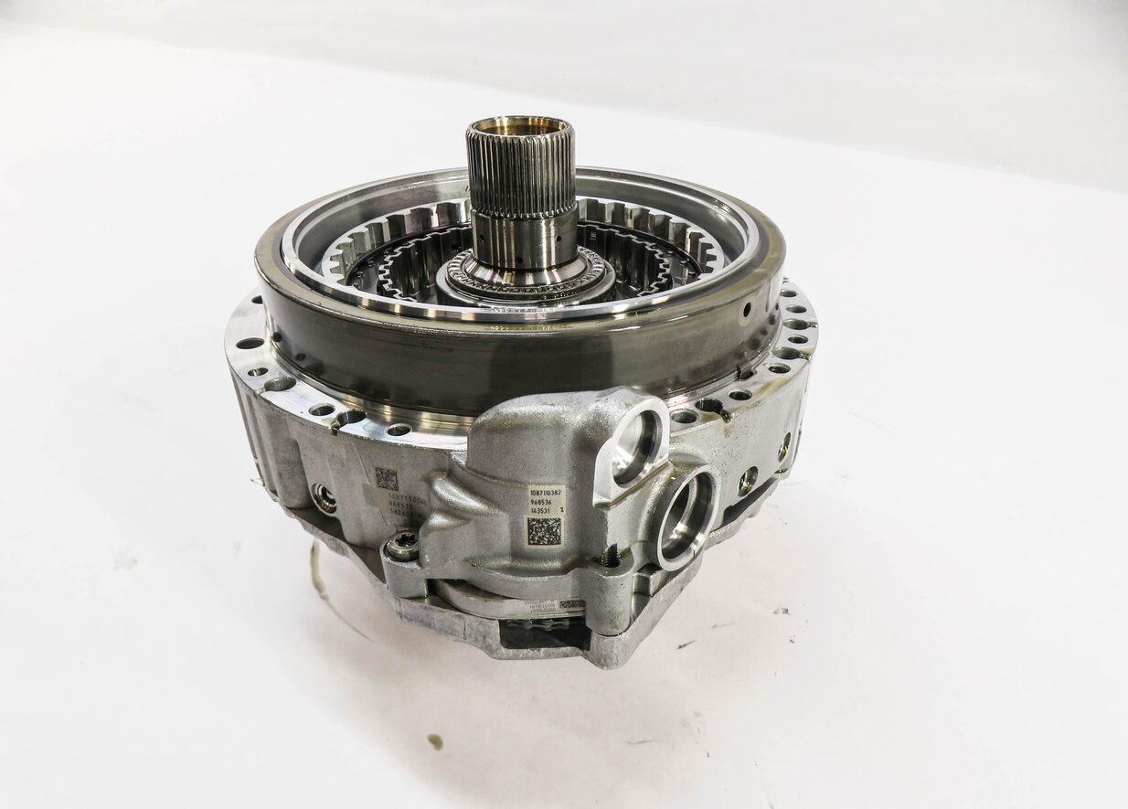 Thumbnail 3: 2013-2017 AUDI A4 A5 (B8 8K 8T) QUATTRO - 2.0L 8spd TRANSMISSION OIL PUMP