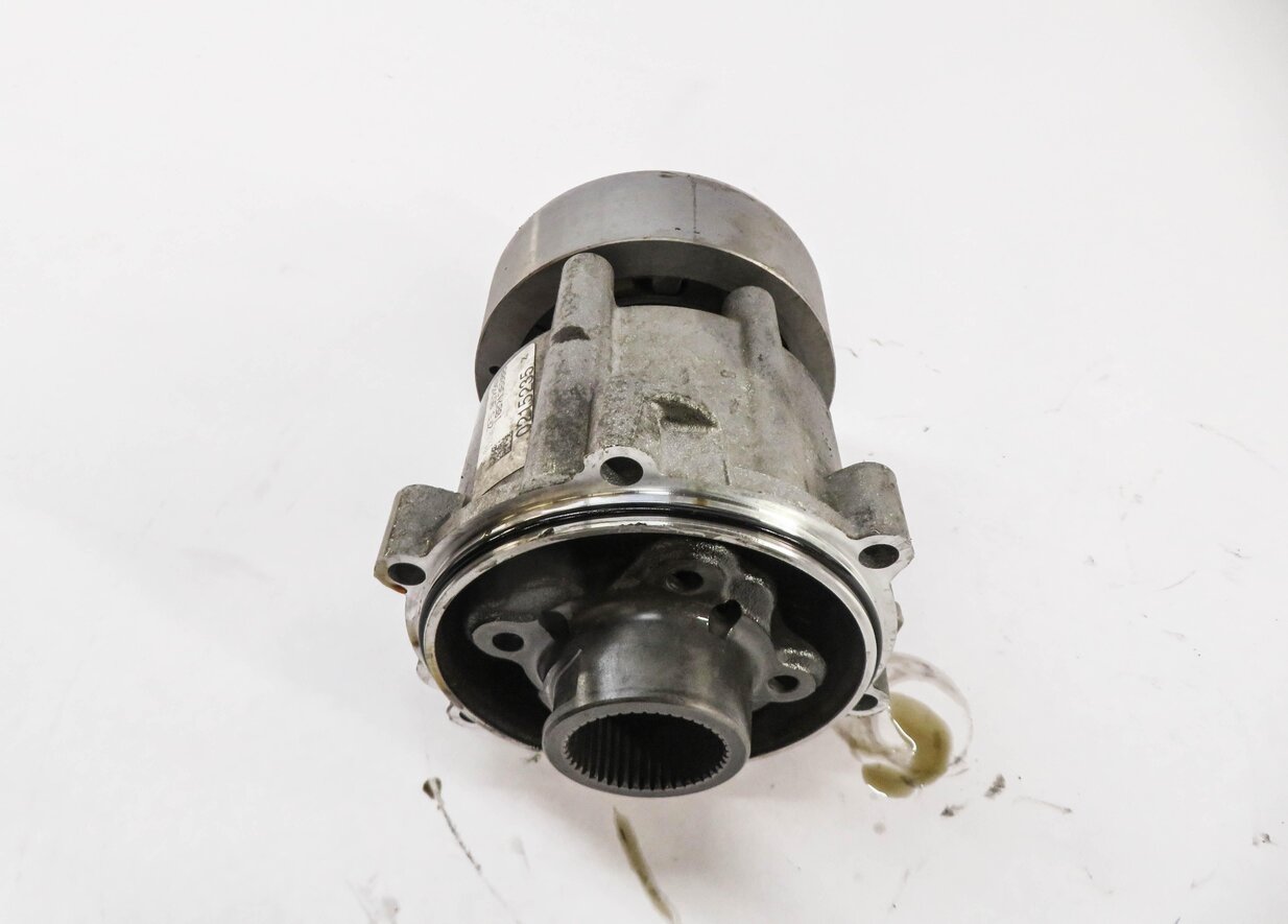 Thumbnail 4: 2013-2017 AUDI A4 A5 (B8 8K 8T) AWD QUATTRO - CENTER DIFFERENTIAL TAILSHAFT