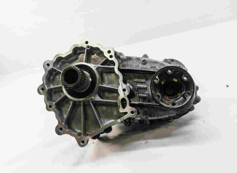 Thumbnail 2: 14-19 MERCEDES GL450 GL550 ML350 ML550 GLE400 GLE550 (W166 X166) TRANSFER CASE