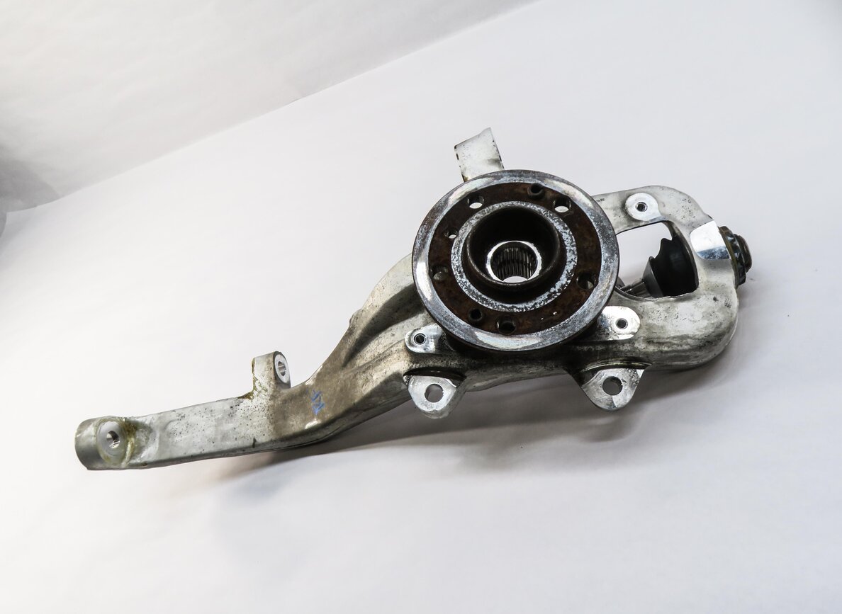 Thumbnail 4: 12-19 MERCEDES GL350 GL550 ML350 ML550 (W166 X166) RIGHT FRONT SPINDLE KNUCKLE