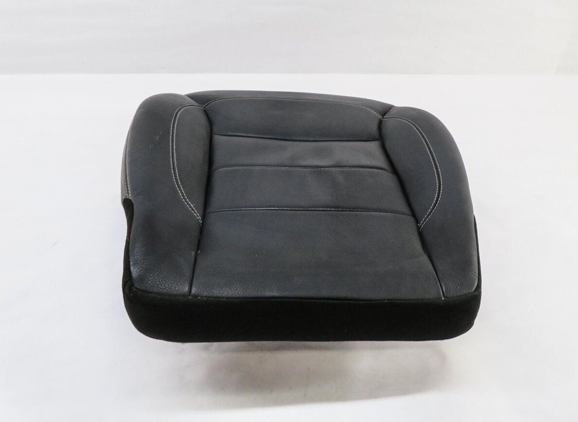 Thumbnail 3: 2014 MERCEDES GL450 (X166) DRIVER LOWER BOTTOM HEATED SEAT CUSHION (BLACK)