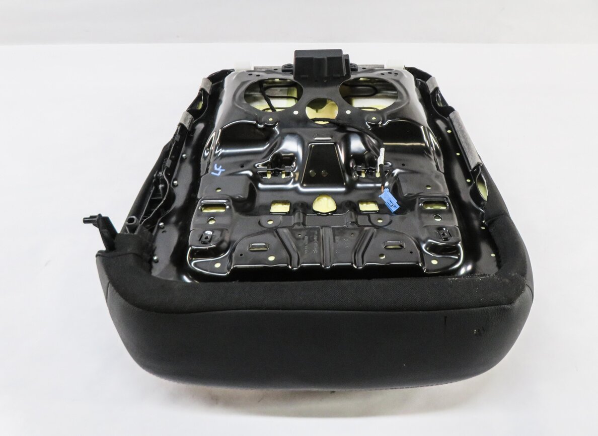 Thumbnail 4: 2014 MERCEDES GL450 (X166) DRIVER LOWER BOTTOM HEATED SEAT CUSHION (BLACK)