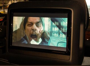 Thumbnail 2: 11-19 MERCEDES E GL ML S CLASS - REAR ENTERTAINMENT HEADREST VIDEO SCREEN