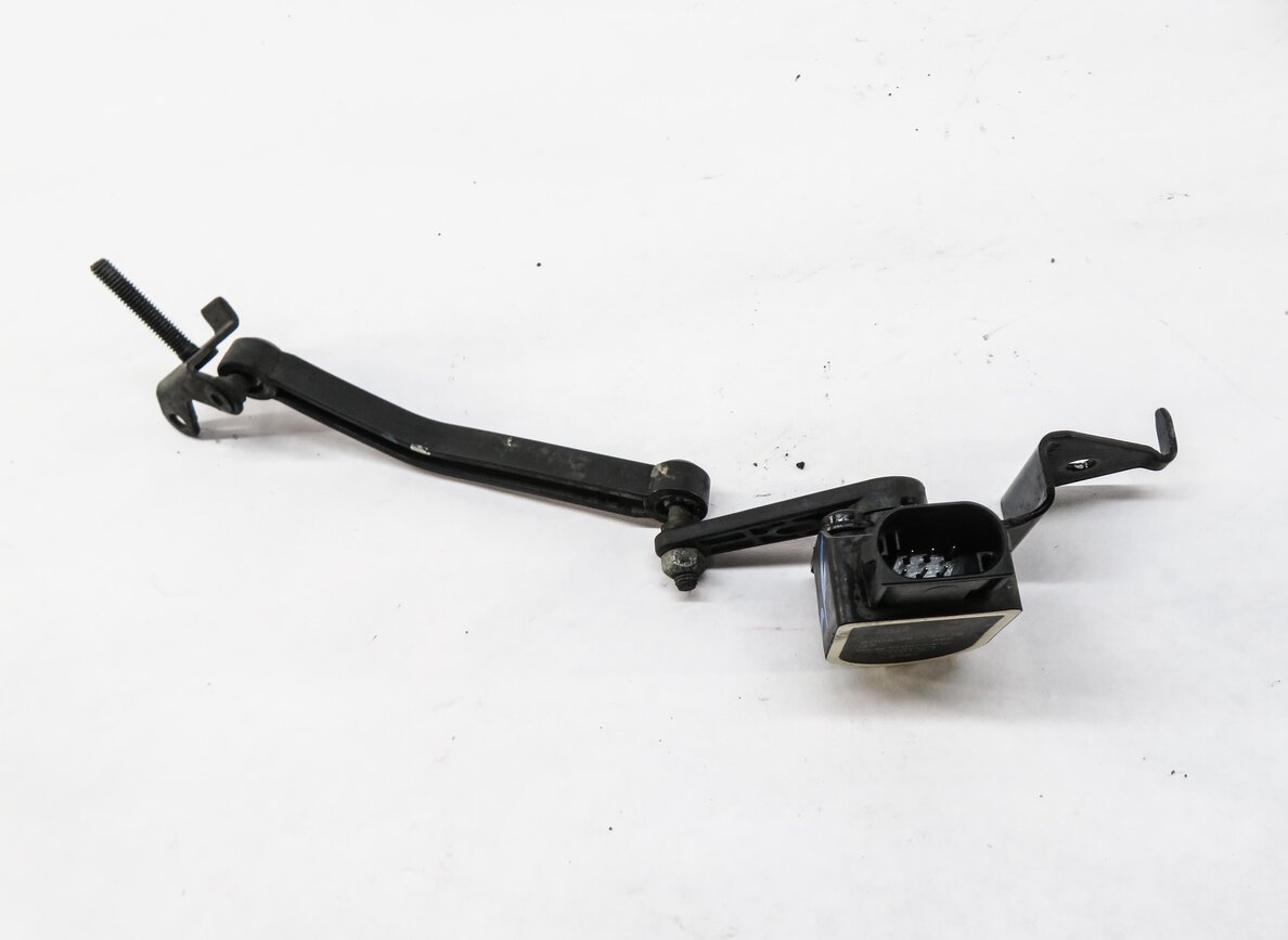 Thumbnail 3: 2014 MERCEDES GL450 (X166) LEFT FRONT DRIVER SUSPENSION HEIGHT LEVEL SENSOR
