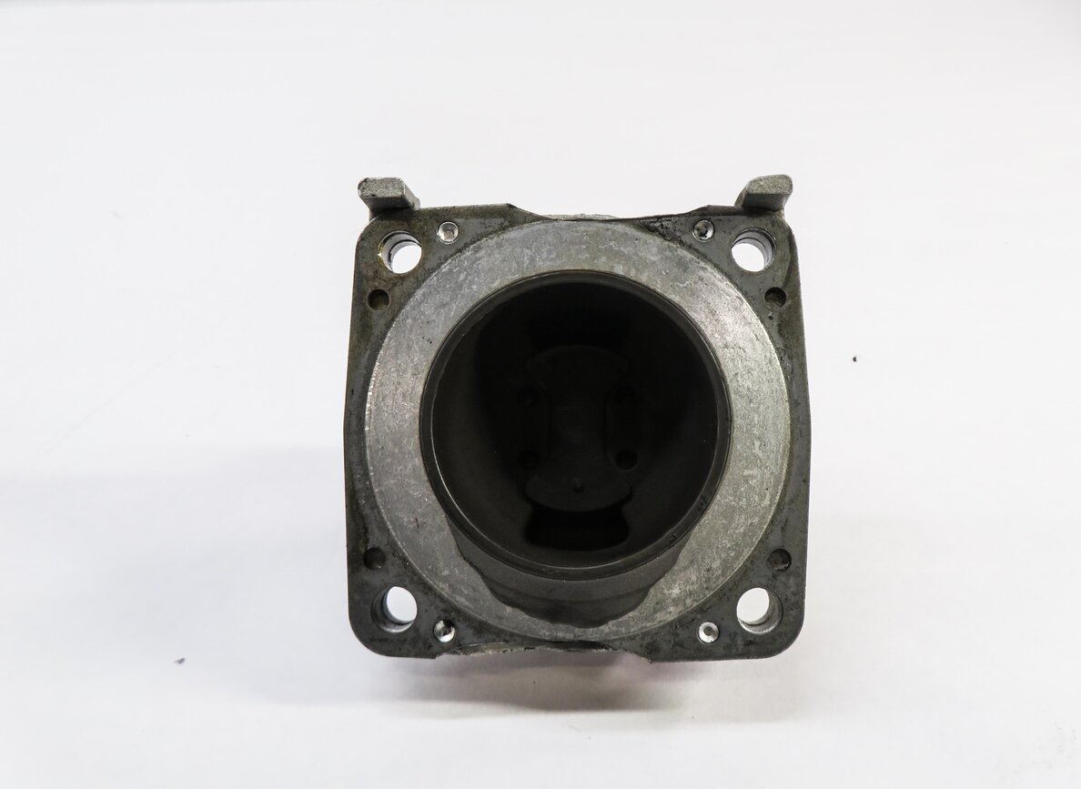 Thumbnail 2: 2014 MERCEDES GL450 (X166) 4.6L M278 V8 ENGINE TRANSMISSION MOUNT BRACKET