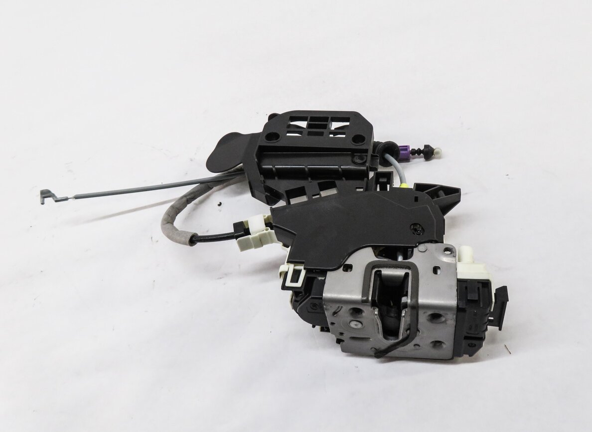 Thumbnail 3: 12-14 MERCEDES GL350 GL450 GL550 ML350 ML550 (W166 X166) RIGHT FRONT DOOR LATCH