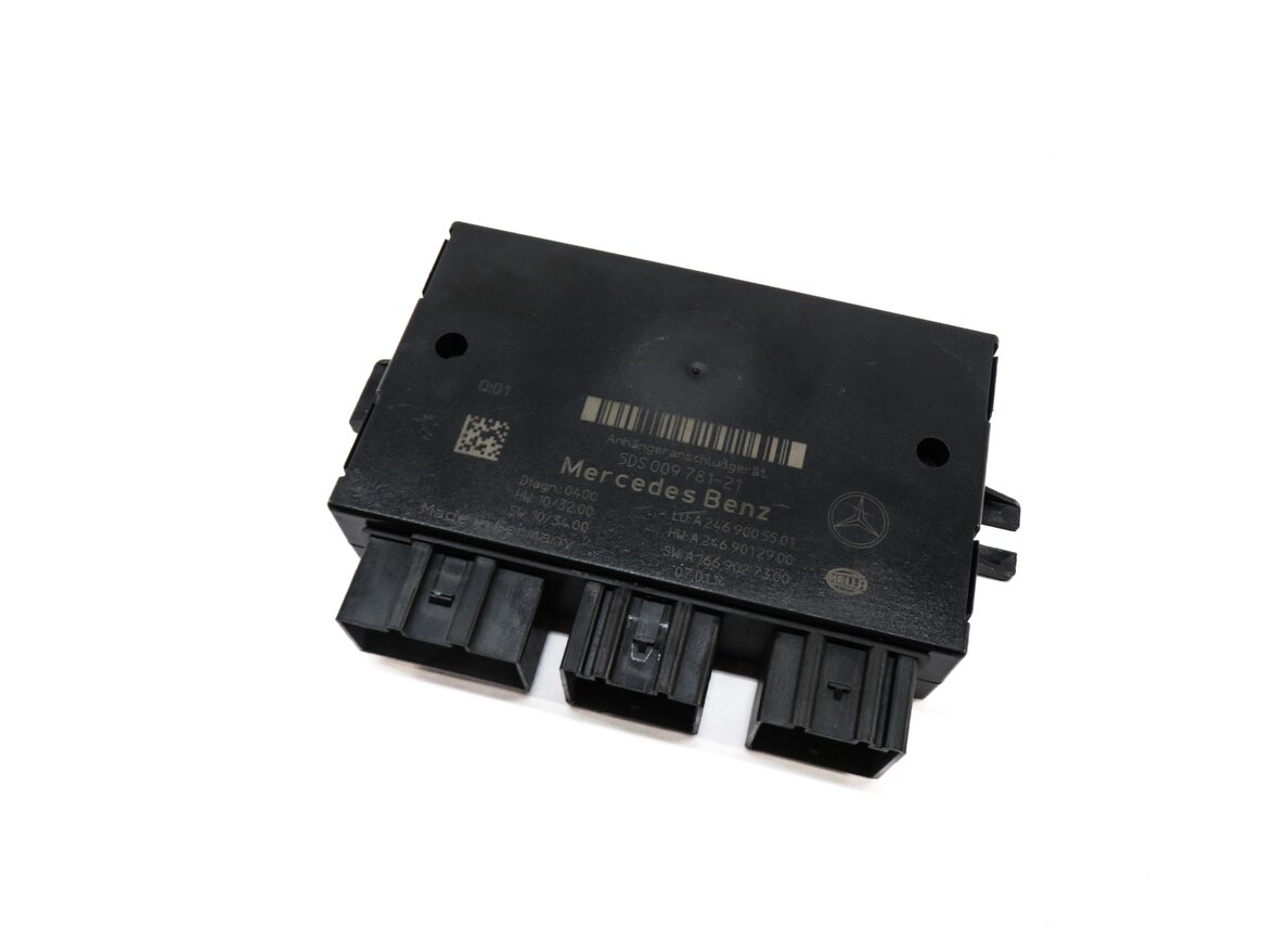 12-17 MERCEDES B250 G550 GL350 GL550 ML350 ML550 (W166 W246 X166) TOWING MODULE