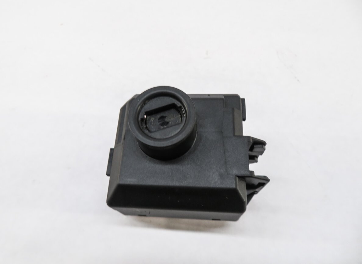 Thumbnail 2: 2014 MERCEDES GL350 GL450 GL550 GL63 ML350 ML550 (W166 X166) IGNITION SWITCH