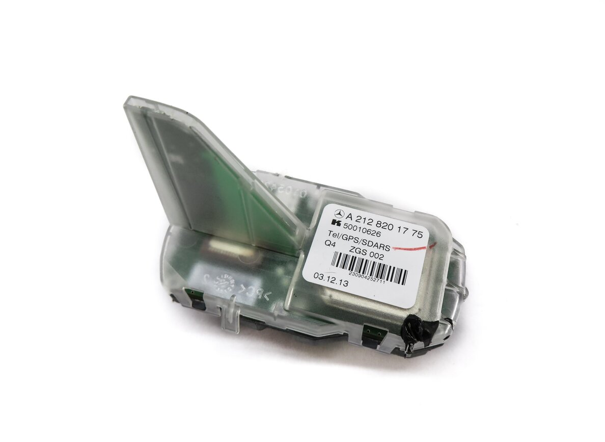 2014 MERCEDES GL450 (X166) RADIO STEREO ANTENNA SHARK FIN ANTENNA MODULE