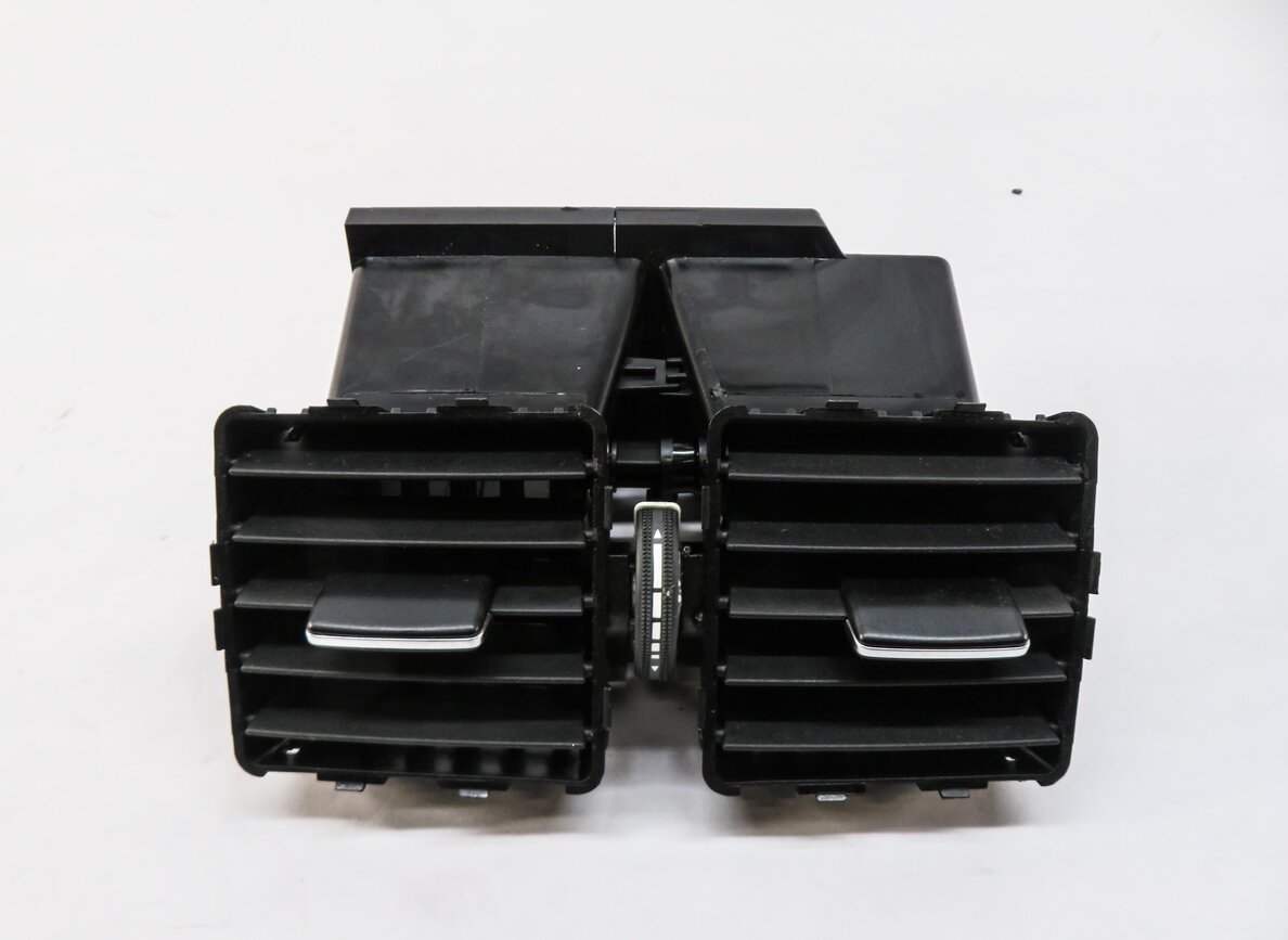 Thumbnail 2: 2014 MERCEDES GL450 (X166) REAR CENTER CONSOLE HEATER A/C AIR VENT