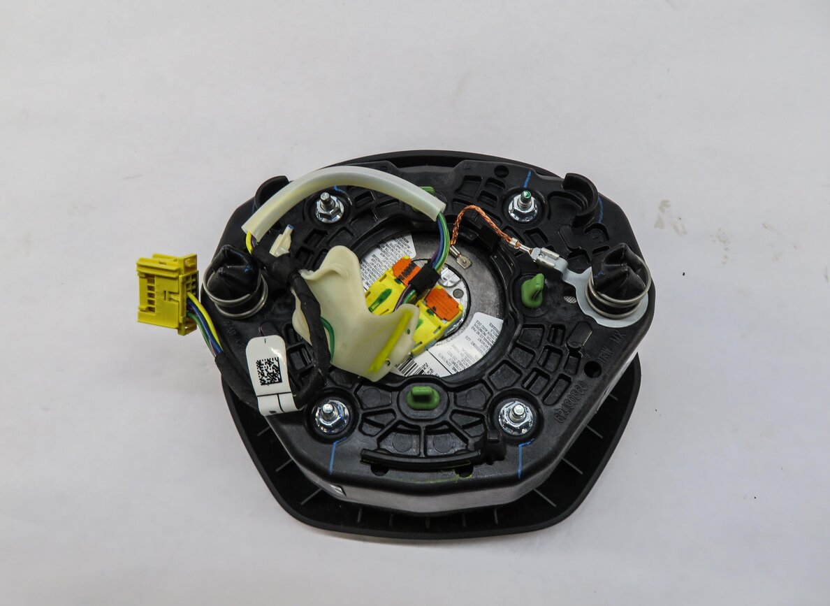 Thumbnail 4: 12-18 MERCEDES G550 GL350 GL450 GL550 ML350 ML550 STEERING WHEEL AIRBAG (BLACK)