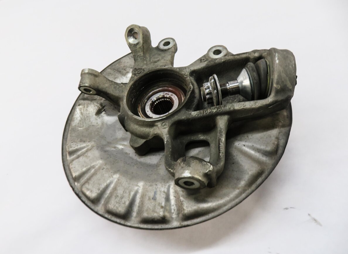 Thumbnail 3: 2012-2015 MERCEDES GL350 GL450 GL550 ML350 (W166 X166) LEFT REAR SPINDLE KNUCKLE