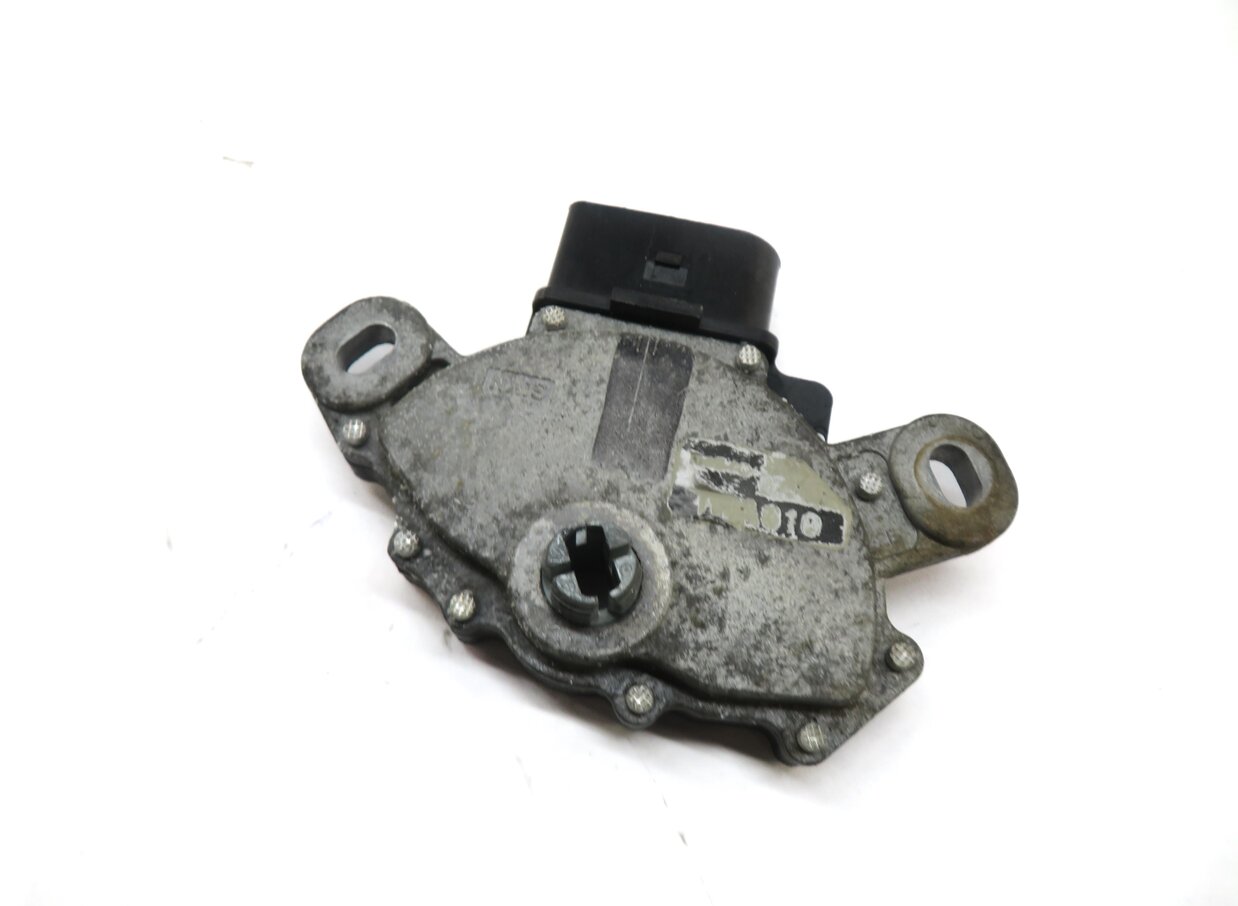 2006 PORSCHE CAYENNE 955 4.5L TURBO AUTOMATIC TRANSMISSION NEUTRAL SAFETY SWITCH