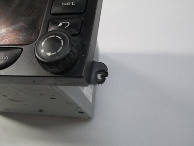 Thumbnail 2: 2006-2010 PORSCHE CAYENNE (955 957) GPS NAVIGATION CD AM/FM STEREO RECEIVER