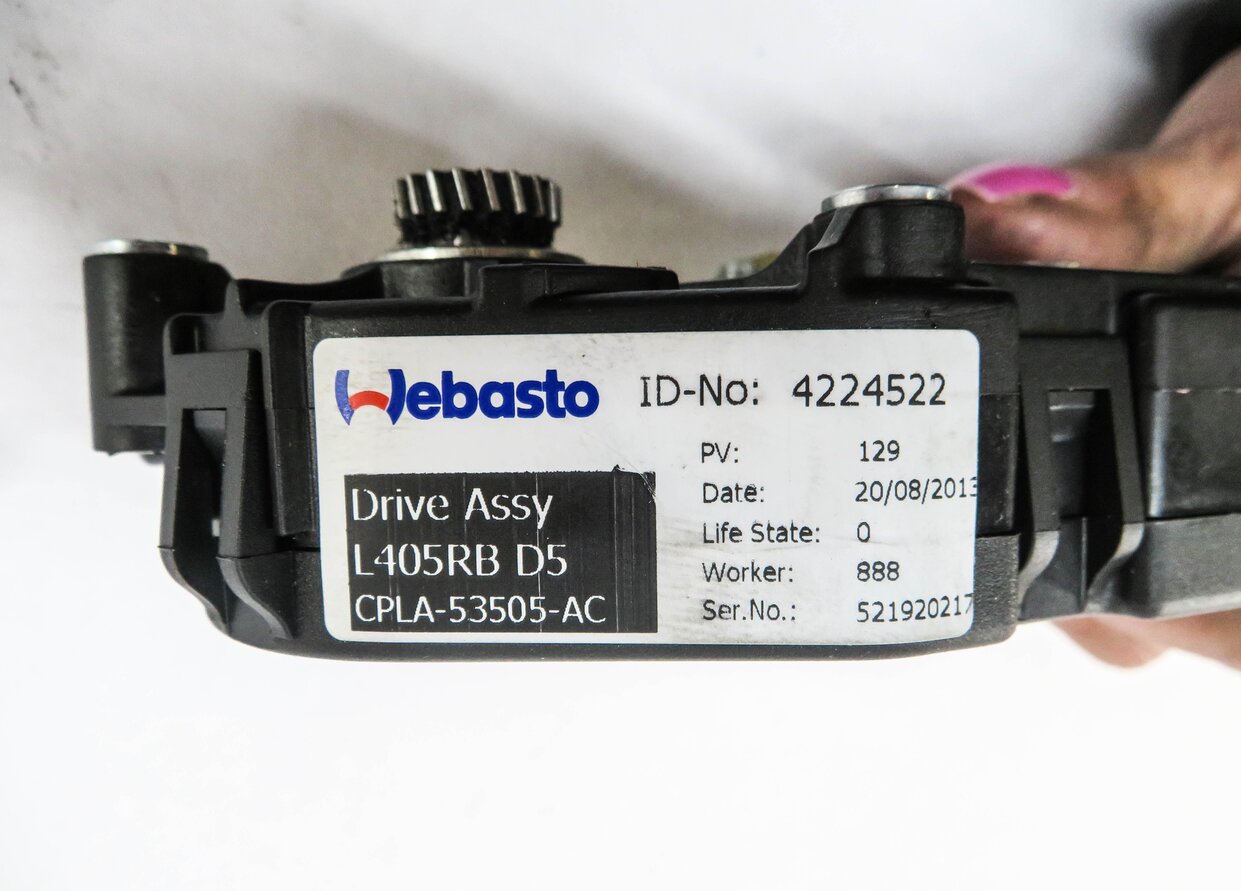 Thumbnail 4: 2013-2022 RANGE ROVER SPORT (L405 L494) SUNROOF SUNSHADE SUN SHADE MOTOR