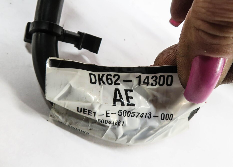 Thumbnail 5: 2014 RANGE ROVER SPORT (L494) POSITIVE BATTERY CABLE