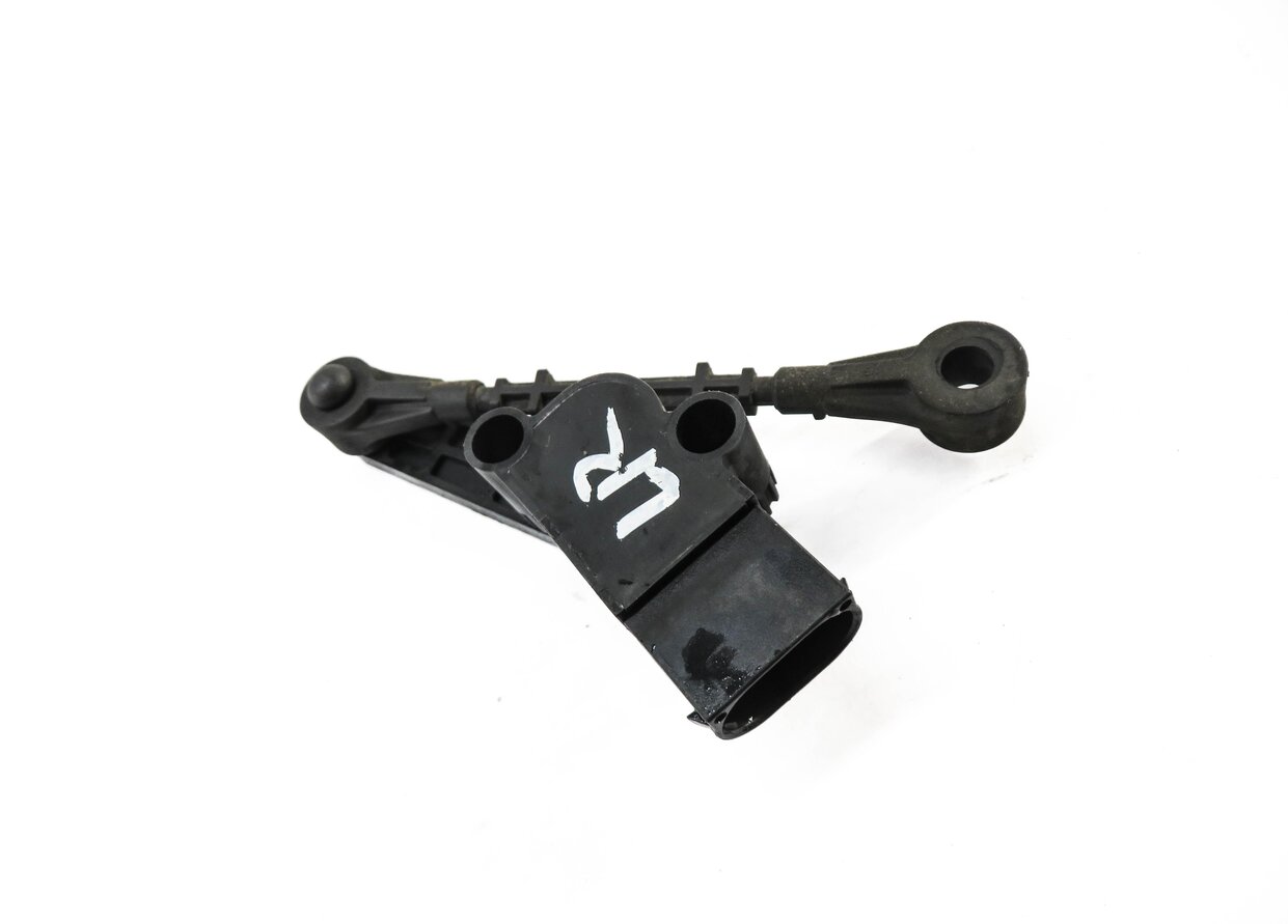 Thumbnail 2: 2014 RANGE ROVER SPORT (L494) LEFT REAR SUSPENSION HEIGHT LEVEL SENSOR