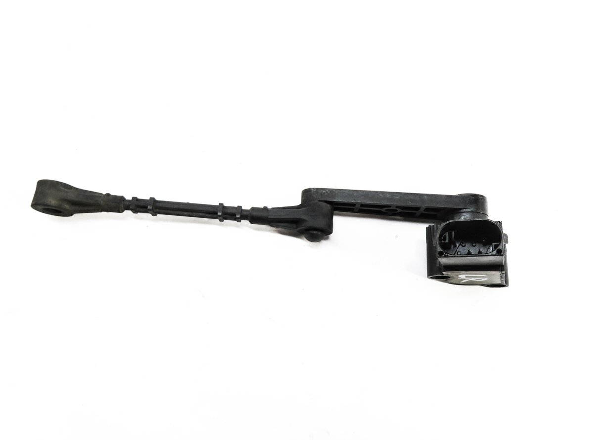 Thumbnail 3: 2014 RANGE ROVER SPORT (L494) LEFT REAR SUSPENSION HEIGHT LEVEL SENSOR