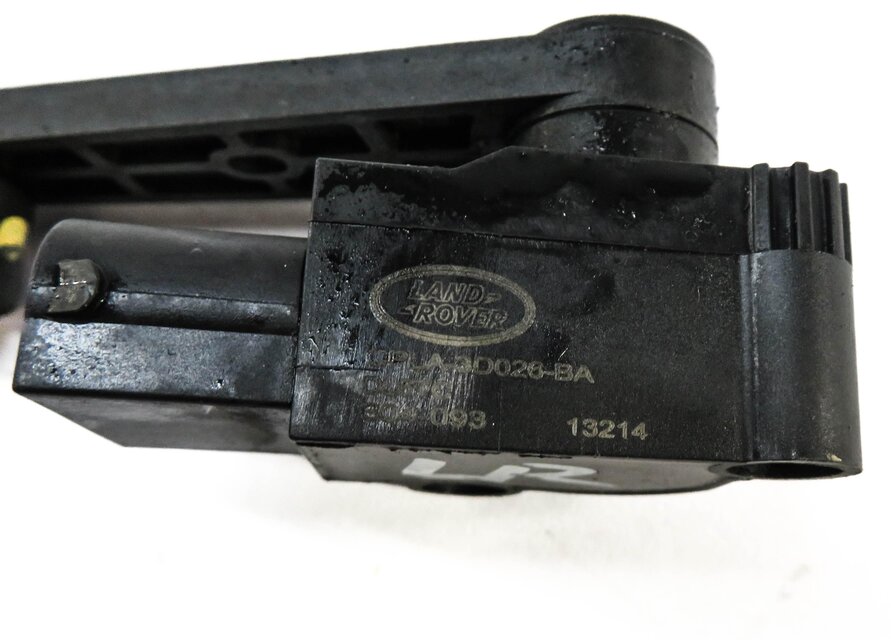 Thumbnail 4: 2014 RANGE ROVER SPORT (L494) LEFT REAR SUSPENSION HEIGHT LEVEL SENSOR