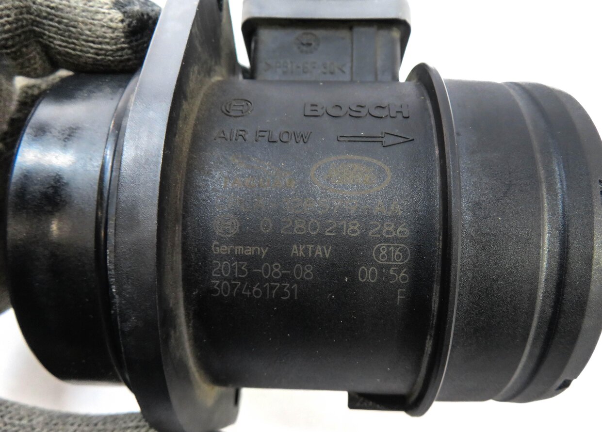 Thumbnail 5: 2013-2019 JAGUAR LAND ROVER F-TYPE XF LR4 ROVER SPORT - MASS AIR FLOW SENSOR