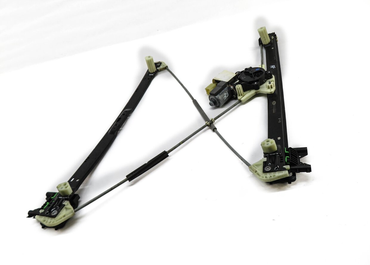 Thumbnail 2: 14-2020 RANGE ROVER SPORT (L494) RIGHT FRONT PASSENGER WINDOW REGULATOR w/ MOTOR