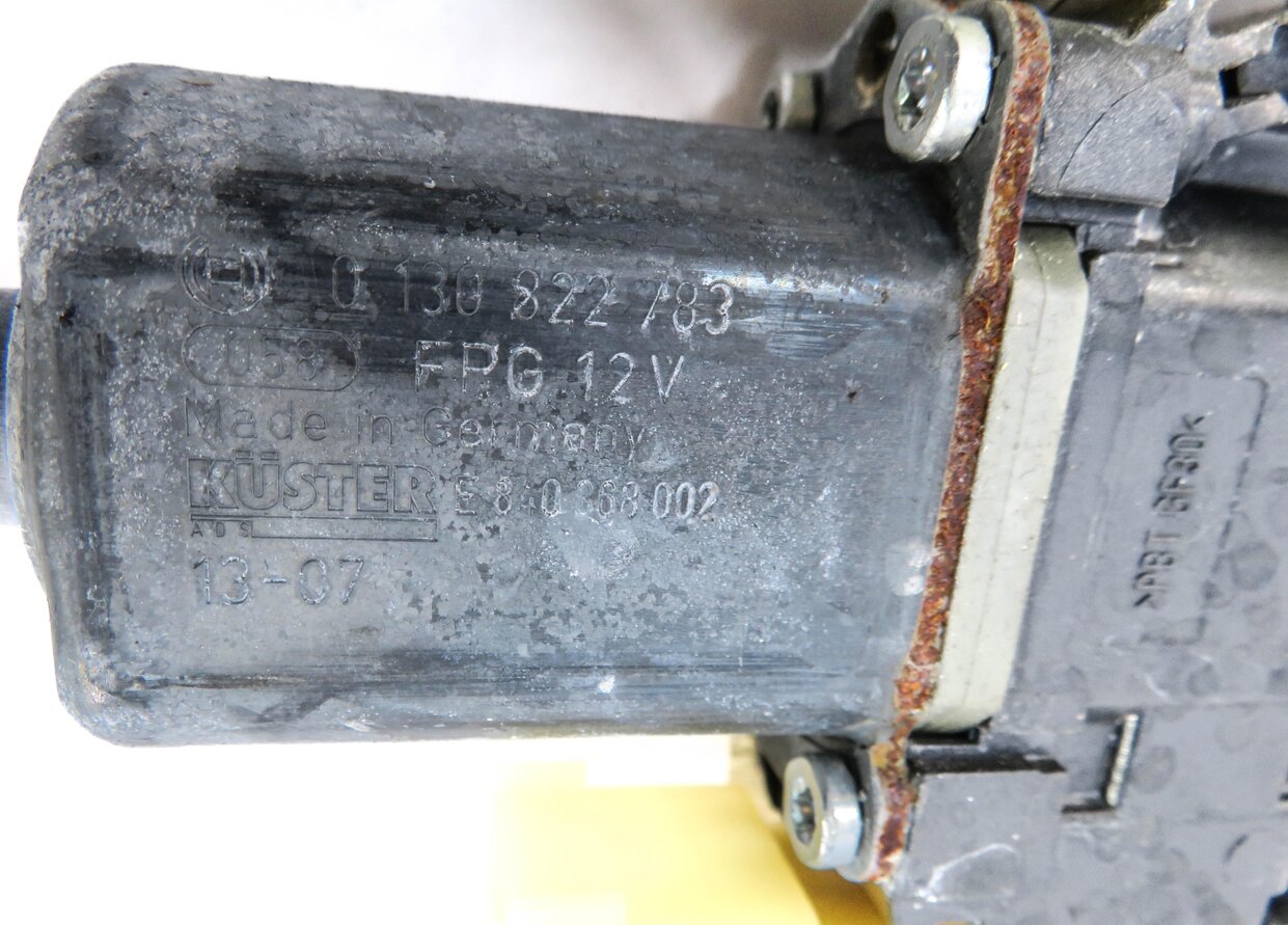 Thumbnail 4: 14-2020 RANGE ROVER SPORT (L494) RIGHT FRONT PASSENGER WINDOW REGULATOR w/ MOTOR