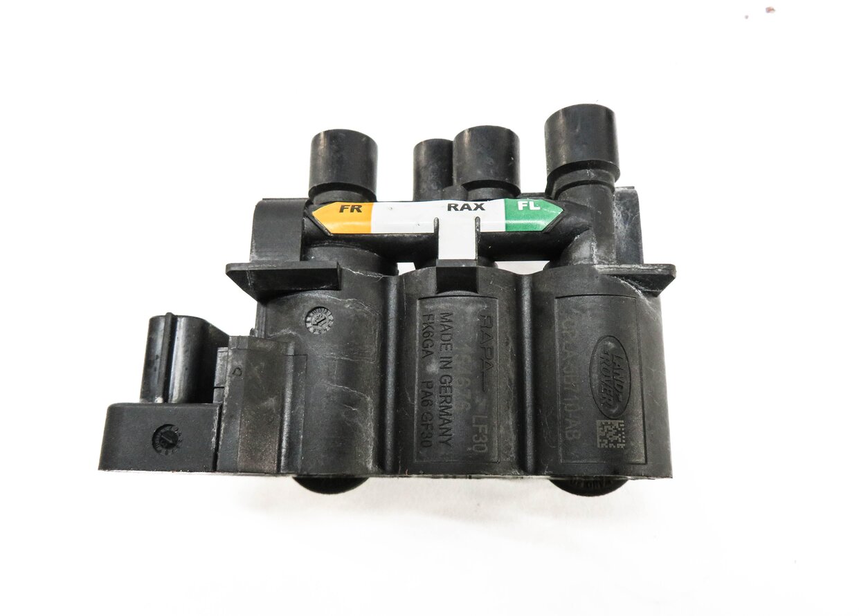 Thumbnail 4: 2014 RANGE ROVER SPORT (L494) AIR SUSPENSION VALVE BLOCK SET-2