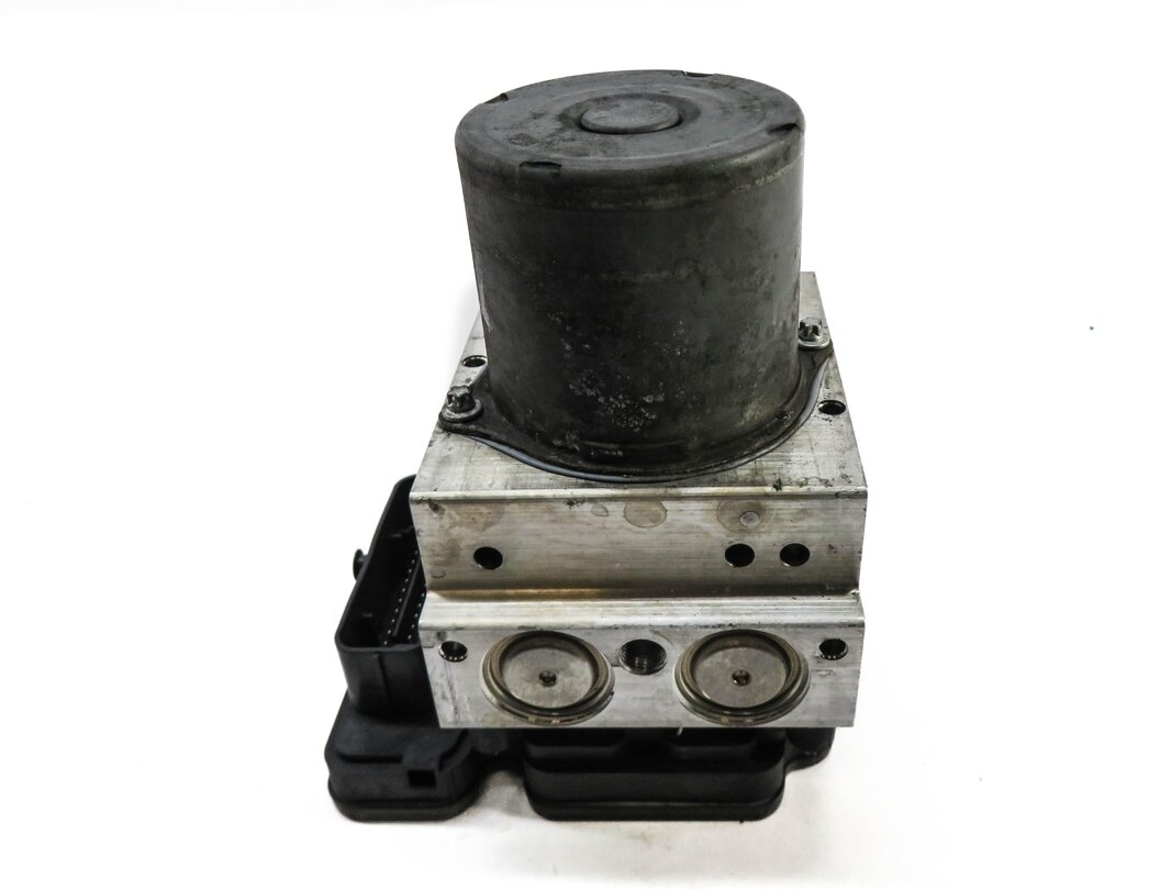 Thumbnail 3: 2014-2016 RANGE ROVER SPORT (L494) ABS ANTI LOCK BRAKE PUMP w/ MODULE