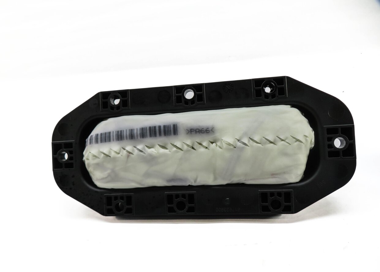 Thumbnail 2: 2013-2020 DISCOVERY RANGE ROVER SPORT (L405 L462 L494) PASSENGER DASH AIRBAG