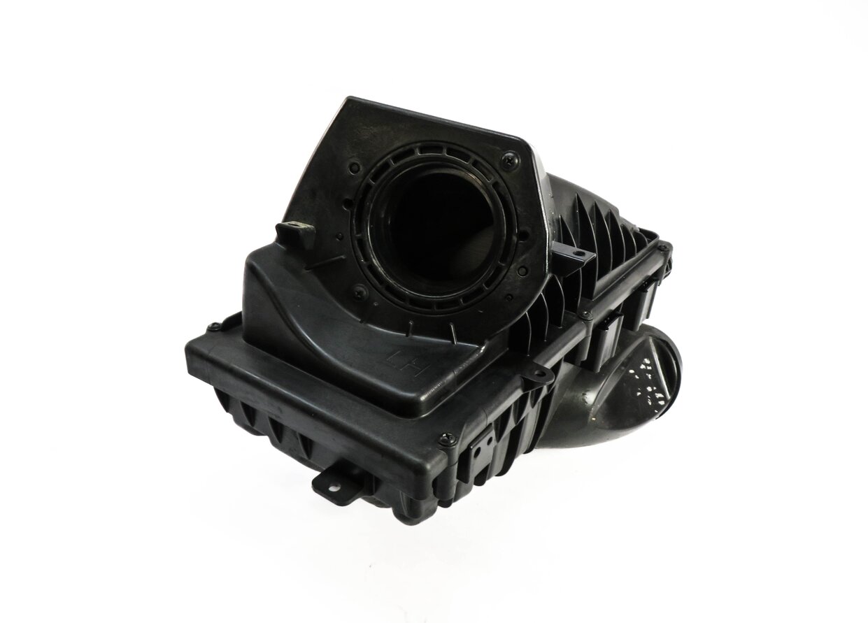 2013-2014 RANGE ROVER SPORT (L405 L494) 3.0L / 5.0L - LEFT AIR FILTER BOX