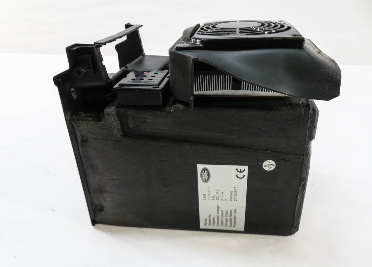 Thumbnail 4: 2014-2020 RANGE ROVER SPORT (L494) CENTER CONSOLE REFRIGERATOR COOLER INSERT