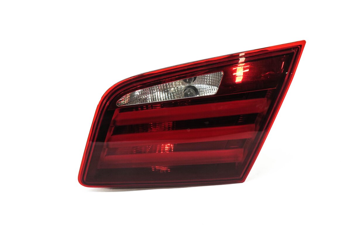 Thumbnail 3: 2011-2013 BMW 528i 535i 550i M5 (F10) RIGHT REAR TRUNK TAILLIGHT LIGHT LAMP