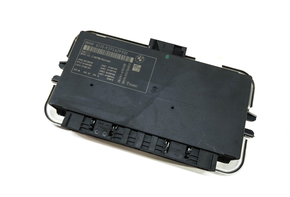 10-17 BMW 528i 535i 550i 650i 750i M5 X3 X6 - FRMIII BODY LIGHT CONTROL MODULE