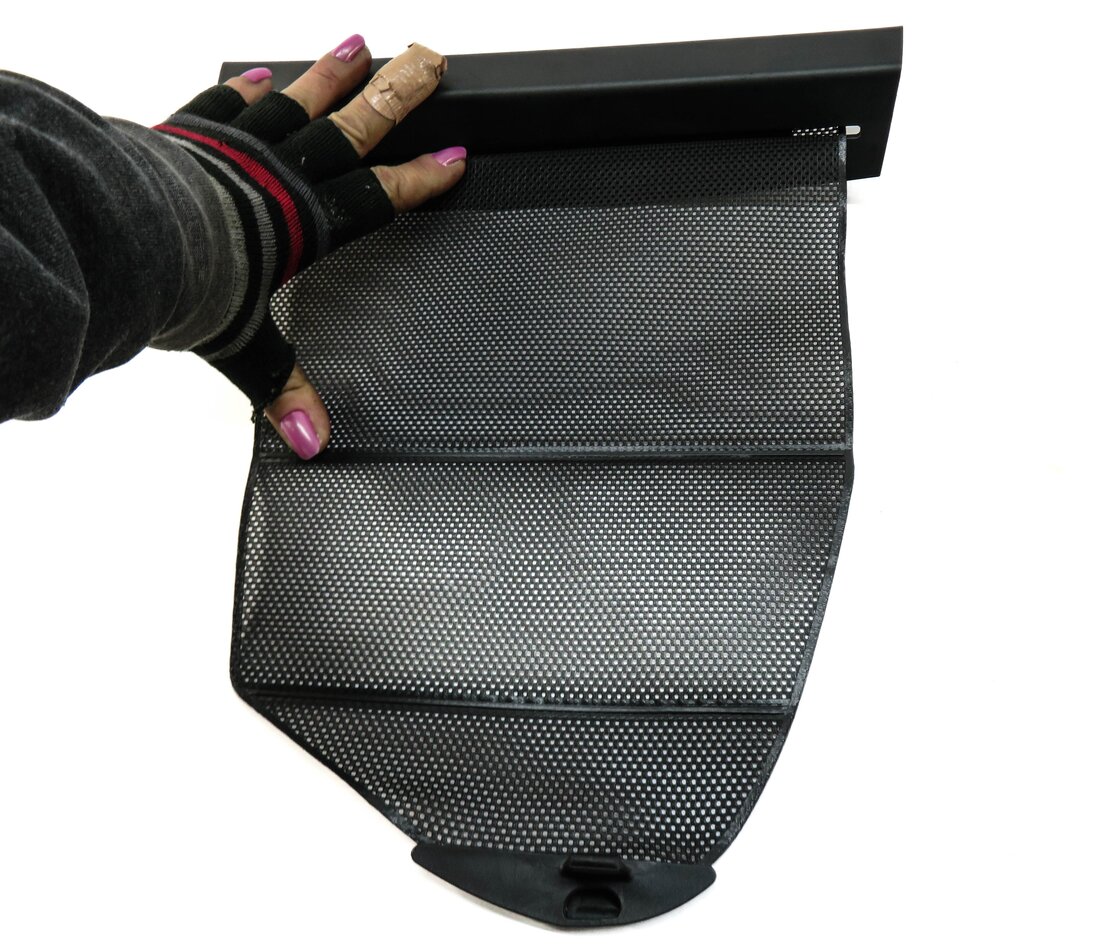 Thumbnail 7: 11-16 BMW 528i 535i 550i M5 ///M (F10) RIGHT REAR DOOR VENT WINDOW PRIVACY SHADE